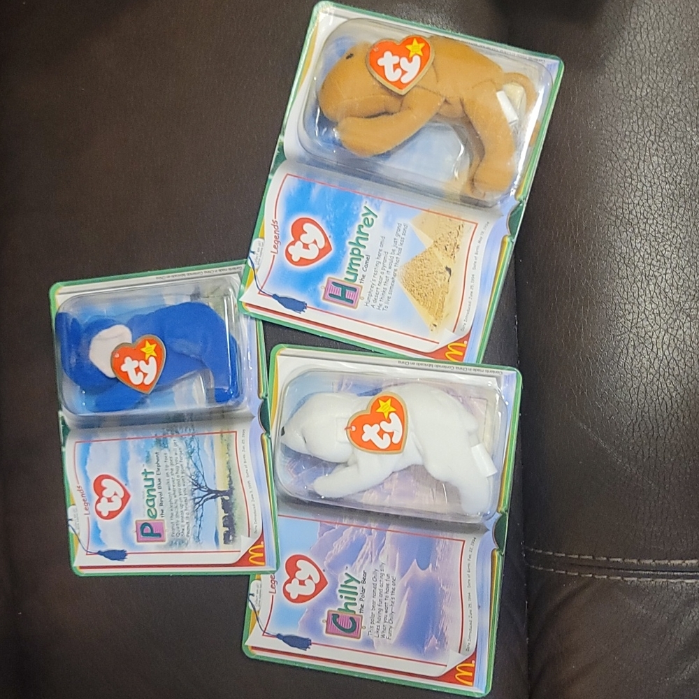 Ty legends whole set Chilly Humphrey,  & peanut nwt